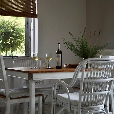 Apartment Beach House Chalkida Ngoại thất bức ảnh